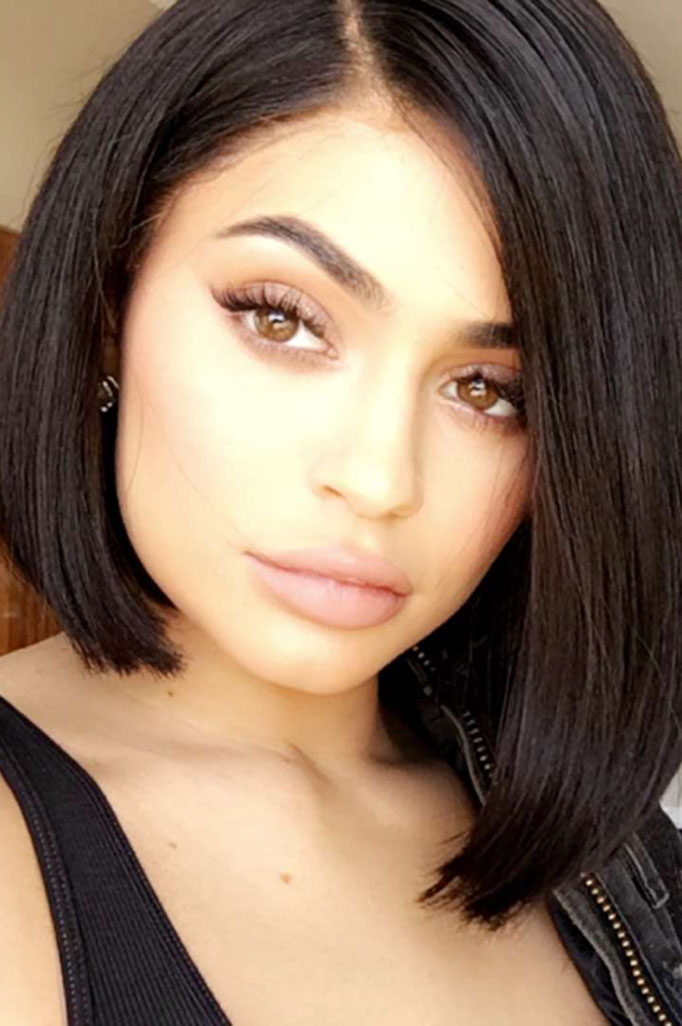 Kylie Jenner Cuts Her Hair | BEAUTY/crew