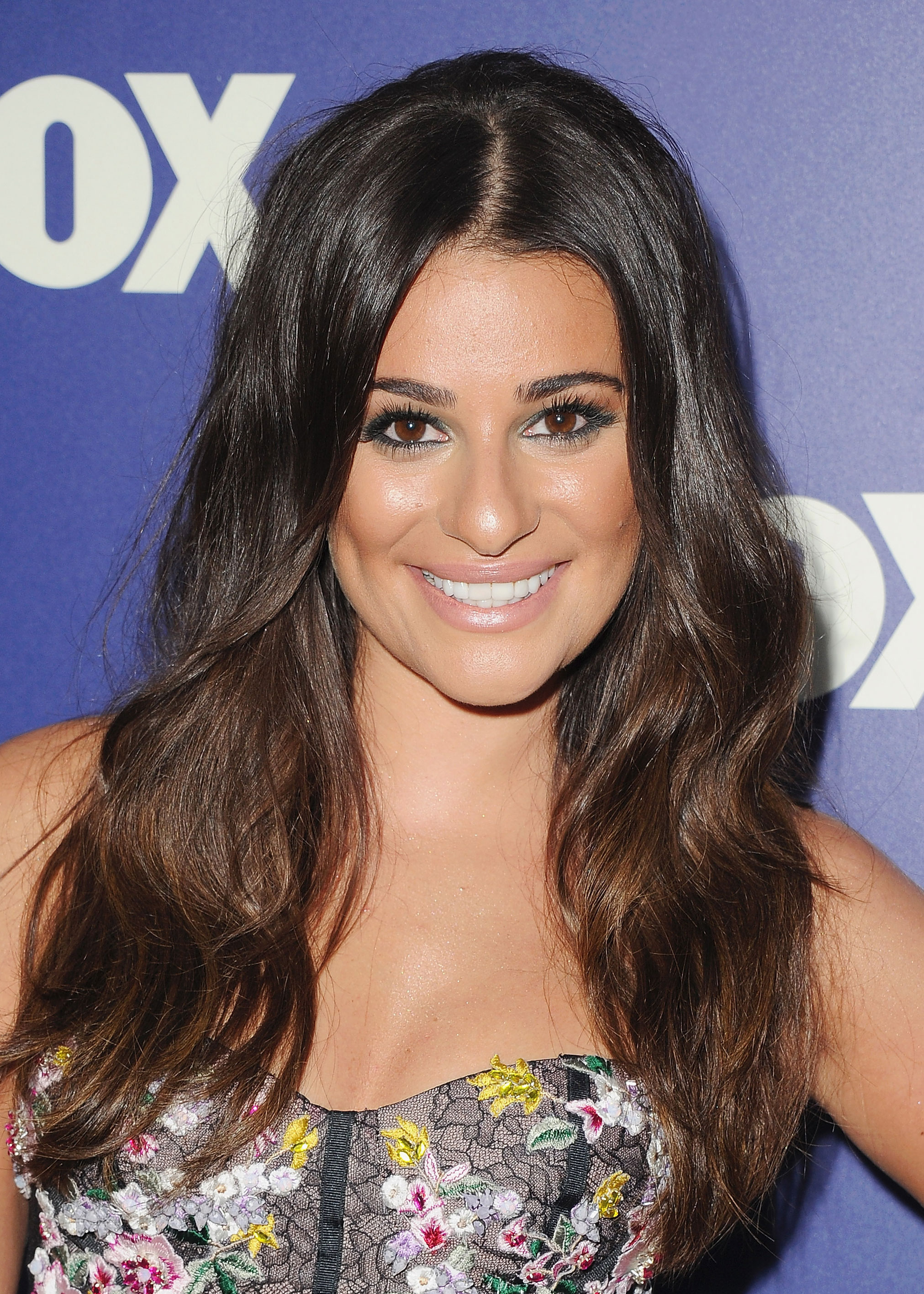 Lea Michele Snapchats Her Facial Waxing Routine BEAUTY crew