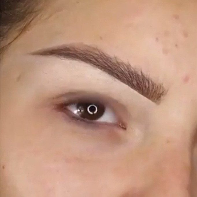 Eyebrow Trick To Give You Perfect Brows | BEAUTY/crew - 682 x 682 jpeg 113kB