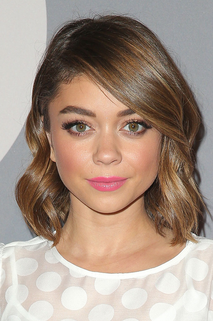 Sarah Hyland Shows Off Her Natural Curls On Instagram 