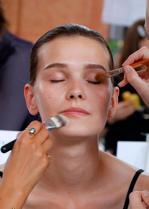 Giorgio Armani Has Shown Us A New Way To Wear Eyeshadow BEAUTY crew