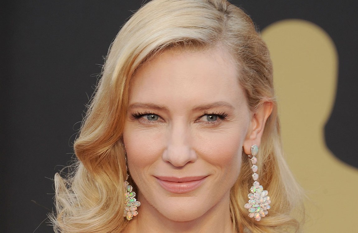 Cate Blanchett Comments on Red Carpet Looks | BEAUTY/crew