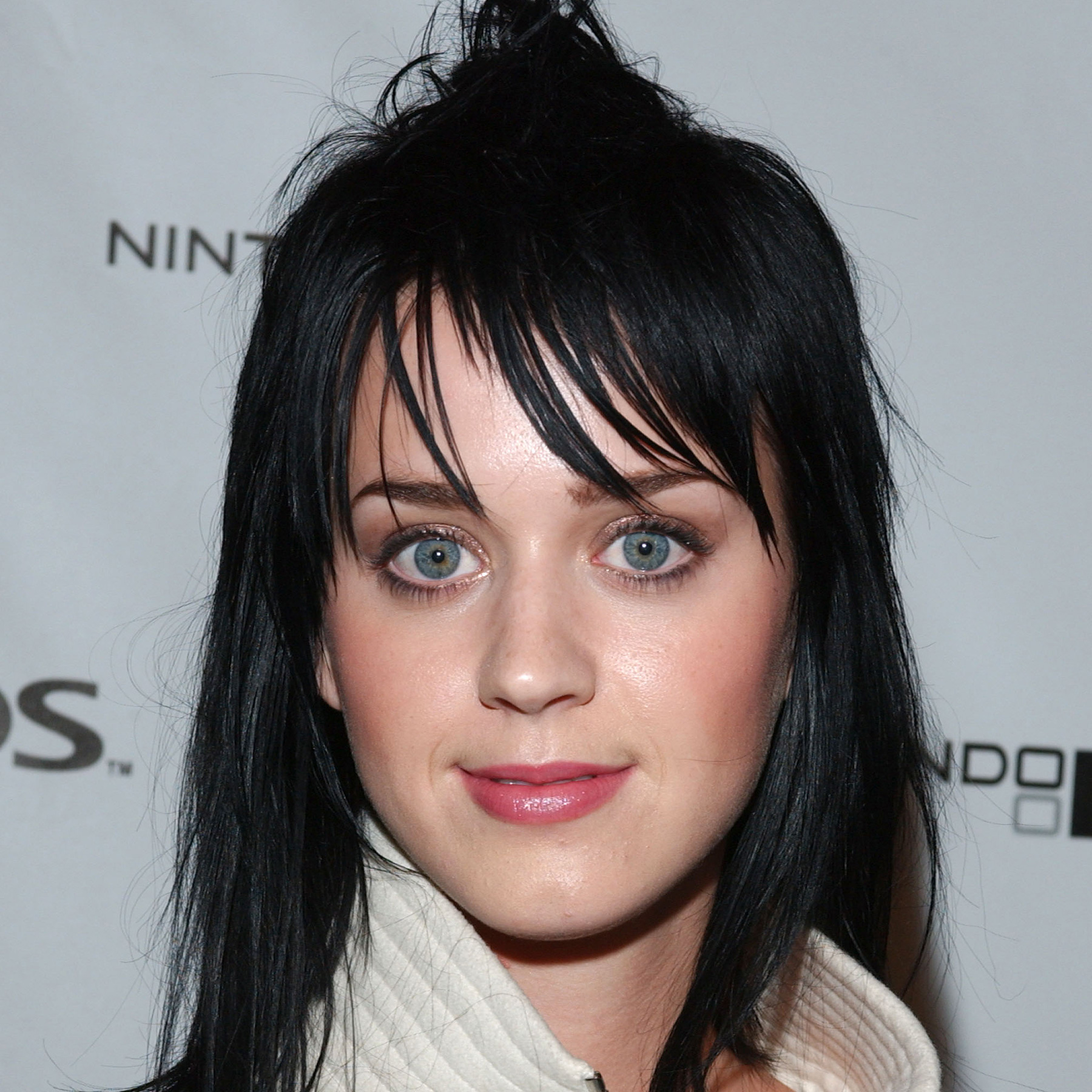 Katy Perry Hairstyles  Styles Weekly