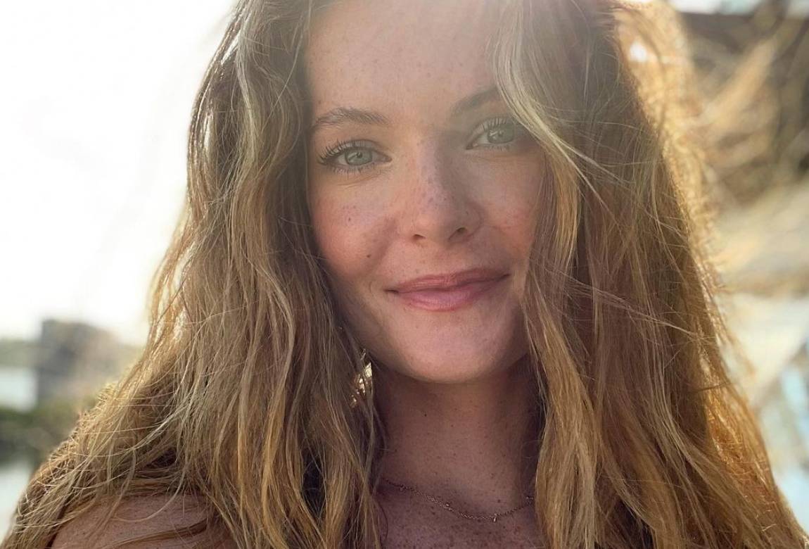 All The Best Celebrity Freckle-Baring Selfies BEAUTY/crew
