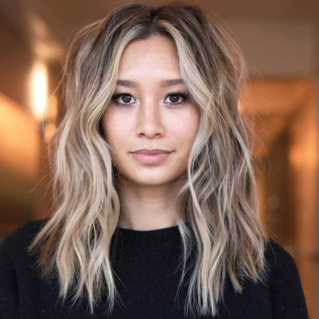 Mid-Length Haircut Inspiration: Mid-Length Chop Styles To Try | BEAUTY/crew