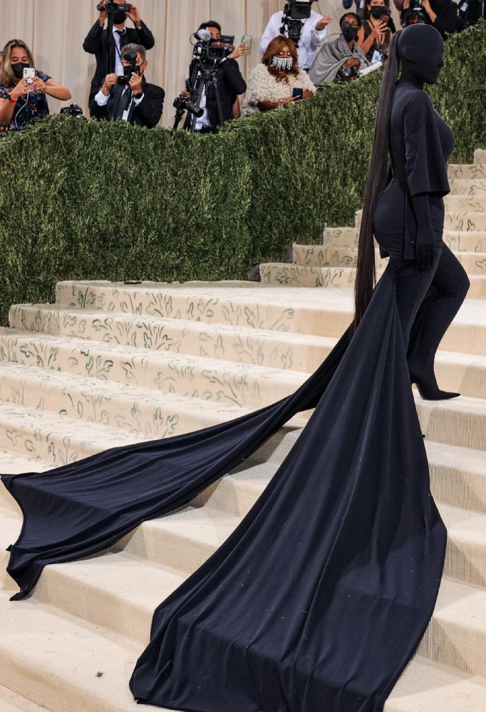 met gala ponytail