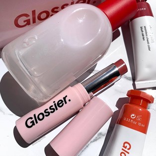 Olivia Rodrigo Partners With Glossier For #YouLookGood Campaign ...