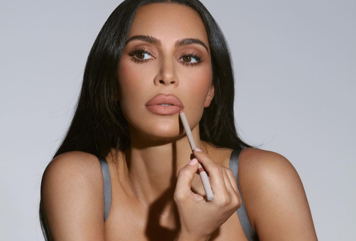 Kim Kardashian Relaunches Makeup Line under the SKKN Brand – chaileedo