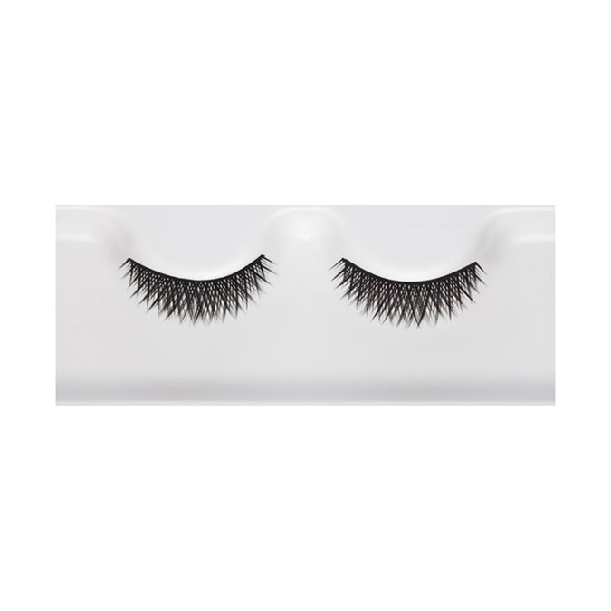 9 false lash accessories you need to know about | BEAUTY/crew