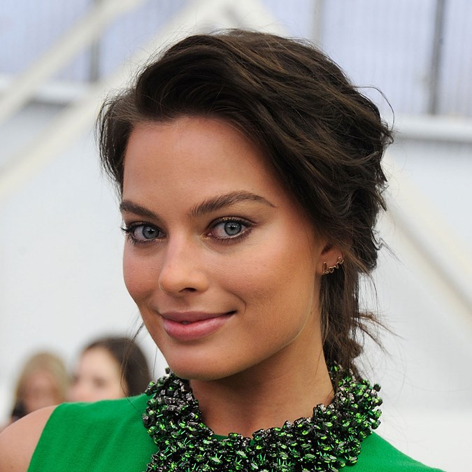 Margot Robbie’s Best Beauty Looks | BEAUTY/crew